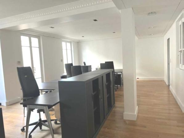 Bureau Paris 70m² Location bureau Paris OLBUR2311363 4